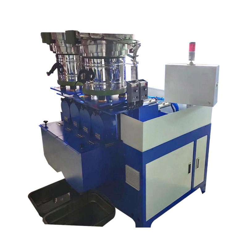 آلة التنصت على الجوز الأوتوماتيكية