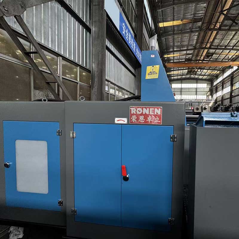 آلة صنع التجميع