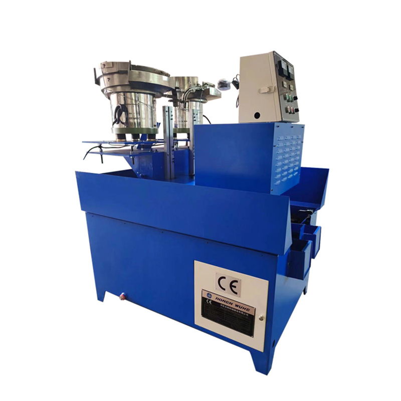 آلة التنصت على الجوز السداسي المربع